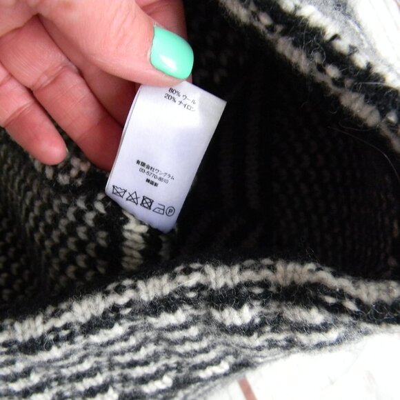 Supreme Lambs Wool BLACK/WHITE MULTI-PATTERN Beanie CAP WINTER UNISEX - Picture 5 of 5